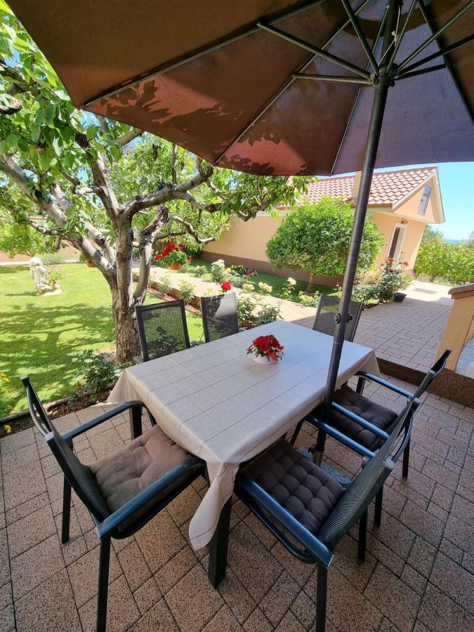 Apartman Tea Privlaka  Extérieur photo