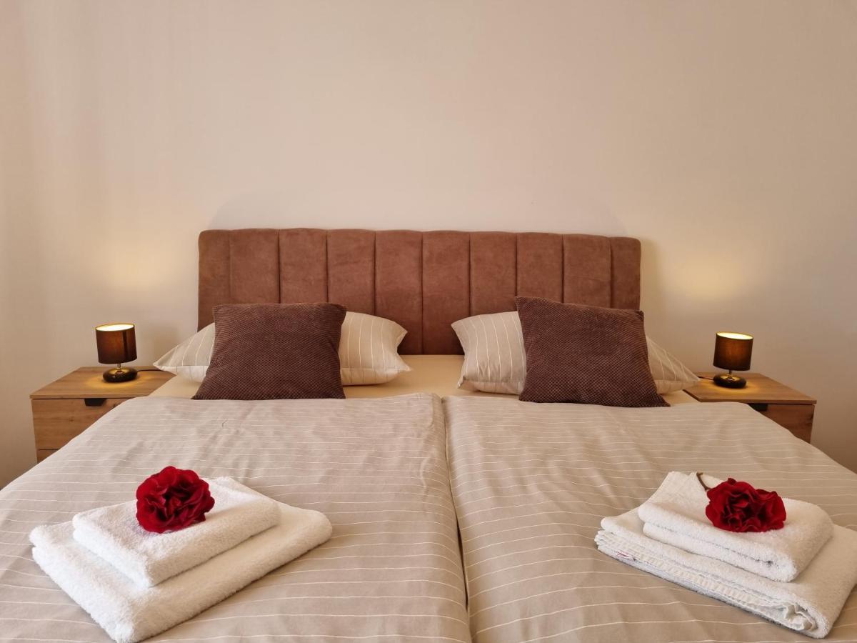 Apartman Tea Privlaka  Extérieur photo